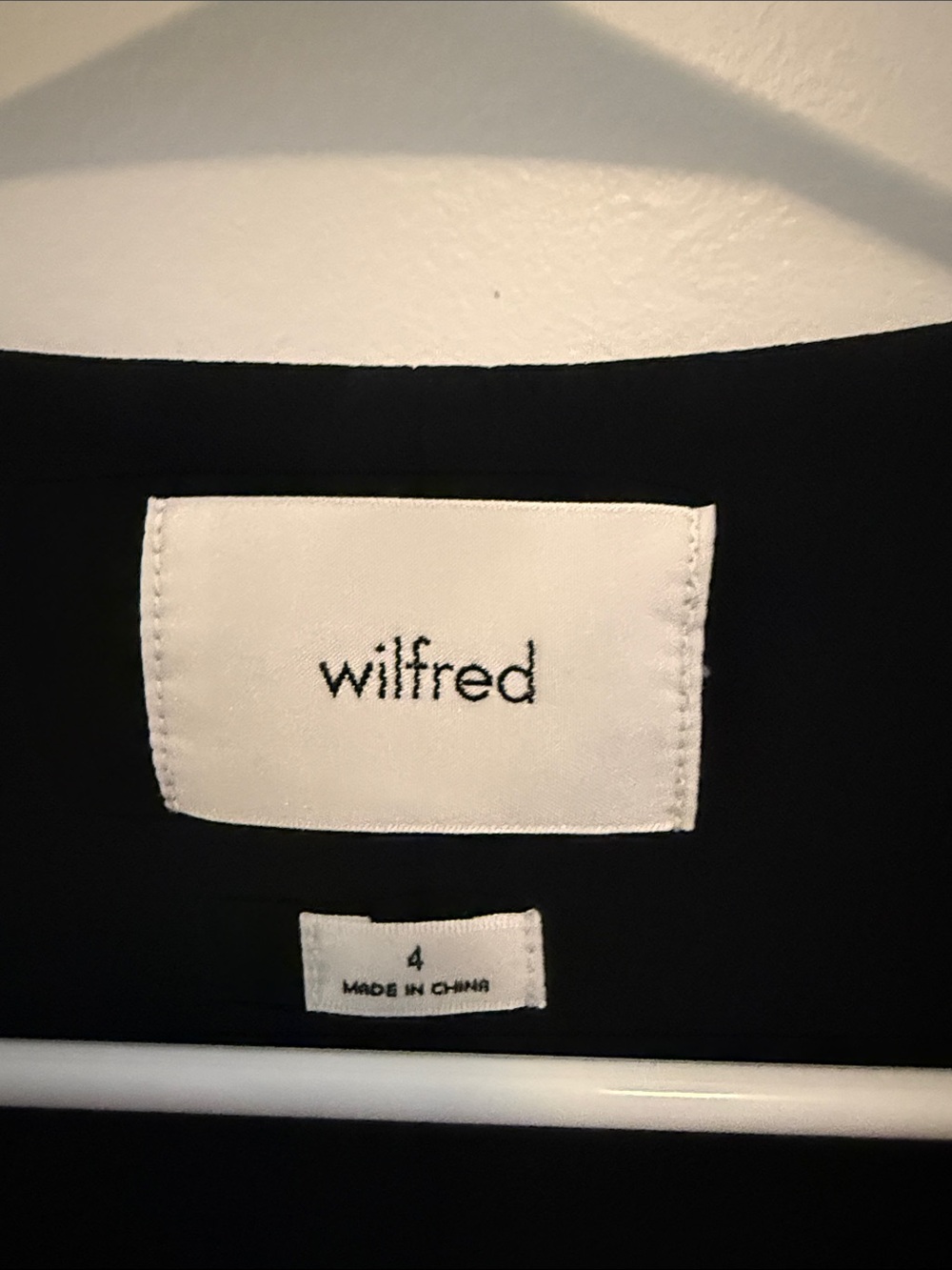 Aritzia Wilfred Black Tailored Button Vest - Picture 2 of 3